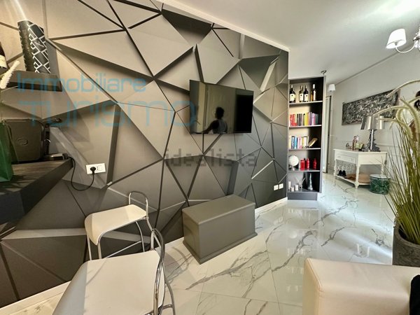 appartamento in vendita a Riccione in zona Centro Storico