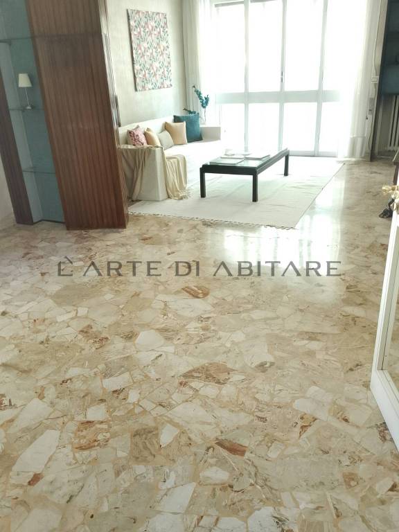 appartamento in vendita a Riccione in zona Centro Storico