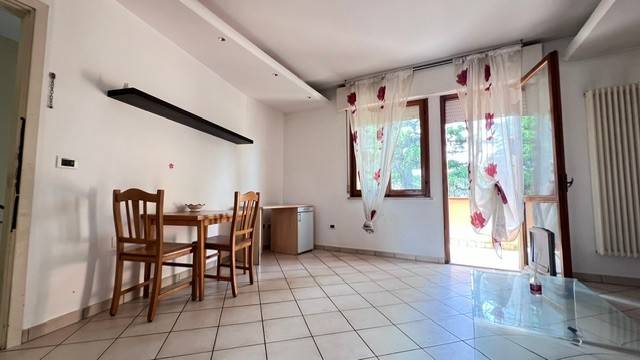 appartamento in vendita a Riccione in zona Alba