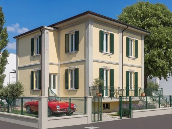 appartamento in vendita a Riccione in zona Alba