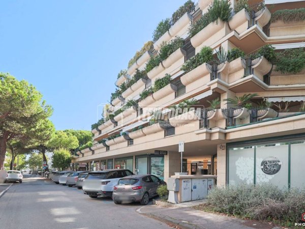 appartamento in vendita a Riccione in zona Alba