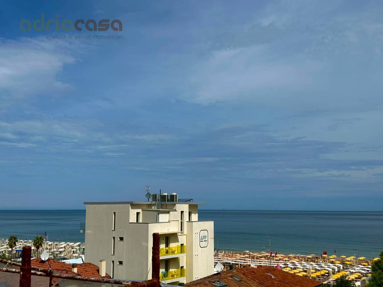 appartamento in vendita a Riccione in zona Alba