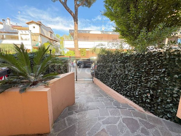 appartamento in vendita a Riccione in zona Centro Storico