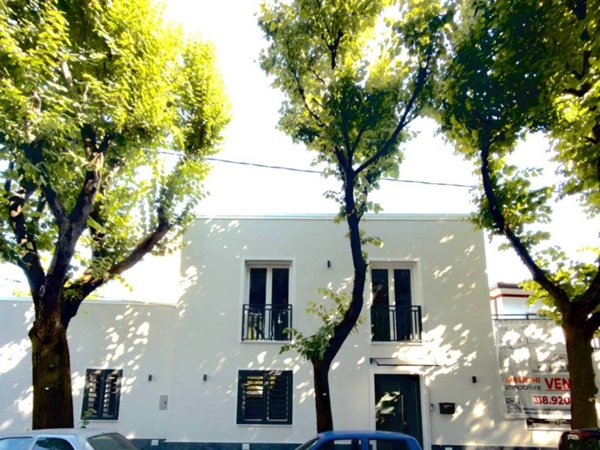 casa indipendente in vendita a Riccione