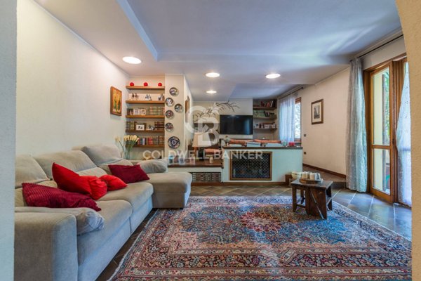 casa indipendente in vendita a Riccione in zona Alba