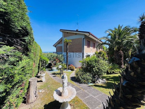 appartamento in vendita a Riccione