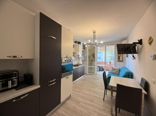 appartamento in vendita a Riccione in zona Alba