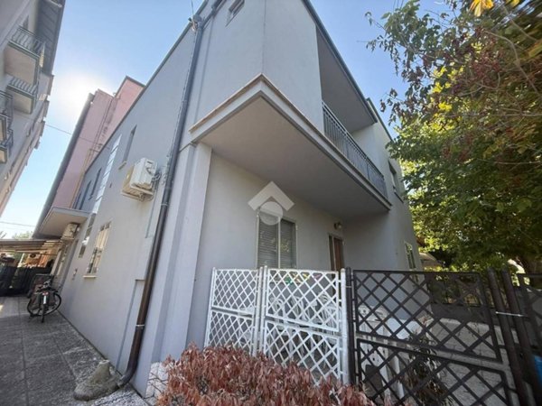 appartamento in vendita a Riccione in zona Marano
