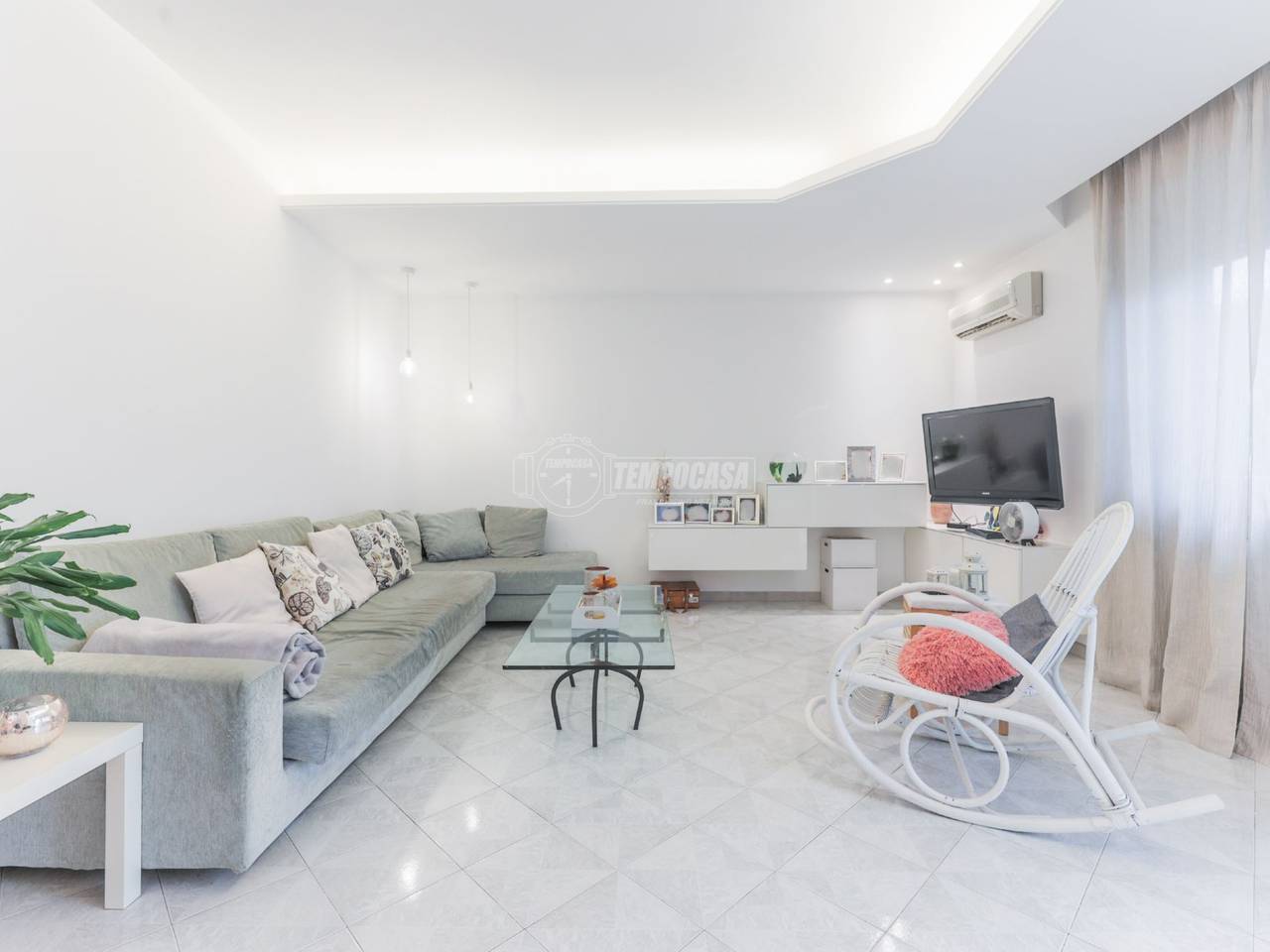 appartamento in vendita a Riccione in zona Alba
