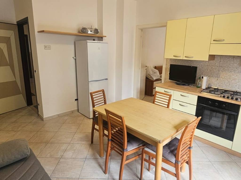 appartamento in vendita a Riccione in zona Alba