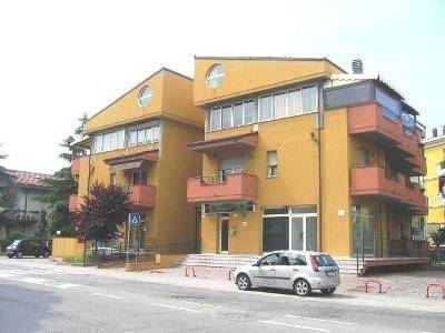 ufficio in vendita a Rimini in zona Rivabella
