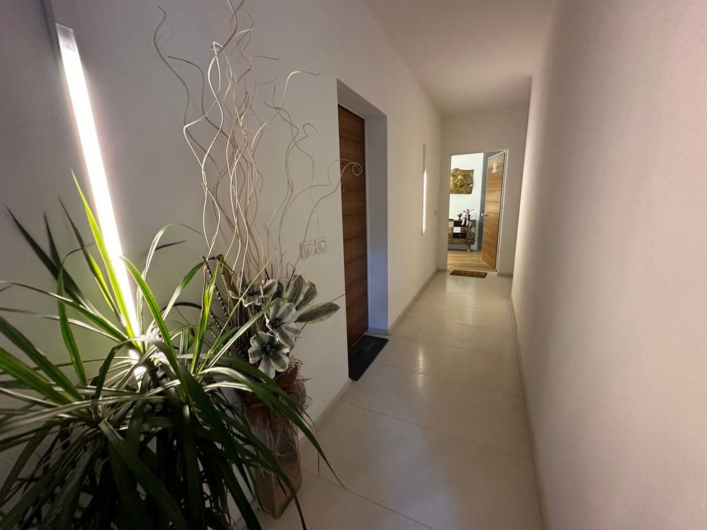 appartamento in vendita a Rimini in zona Rivazzurra