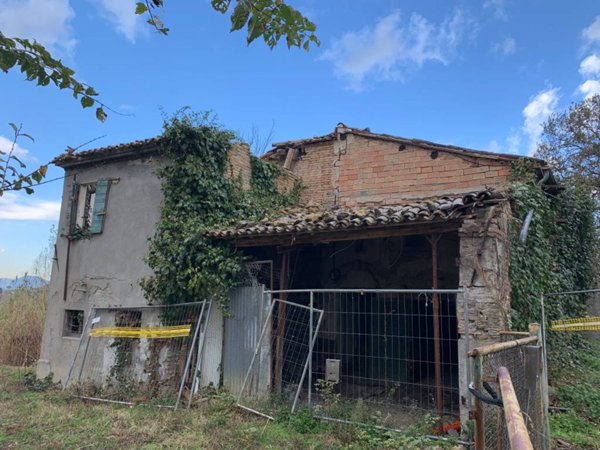 casa indipendente in vendita a Rimini in zona San Paolo