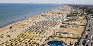 negozio in vendita a Rimini in zona Torre Pedrera