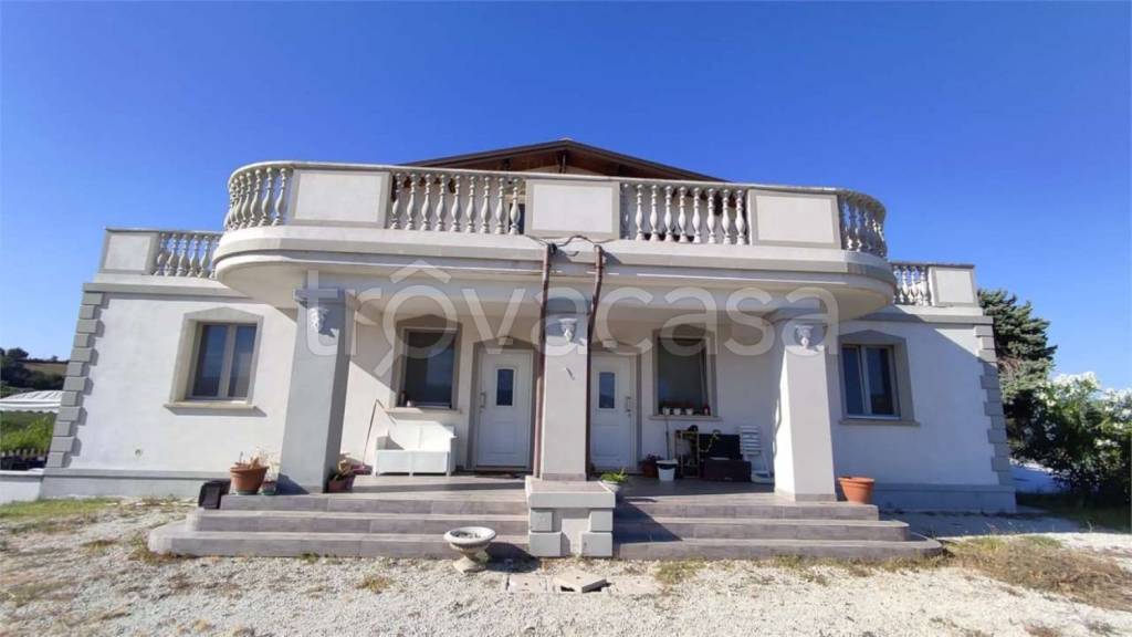 casa indipendente in vendita a Rimini in zona Santa Cristina