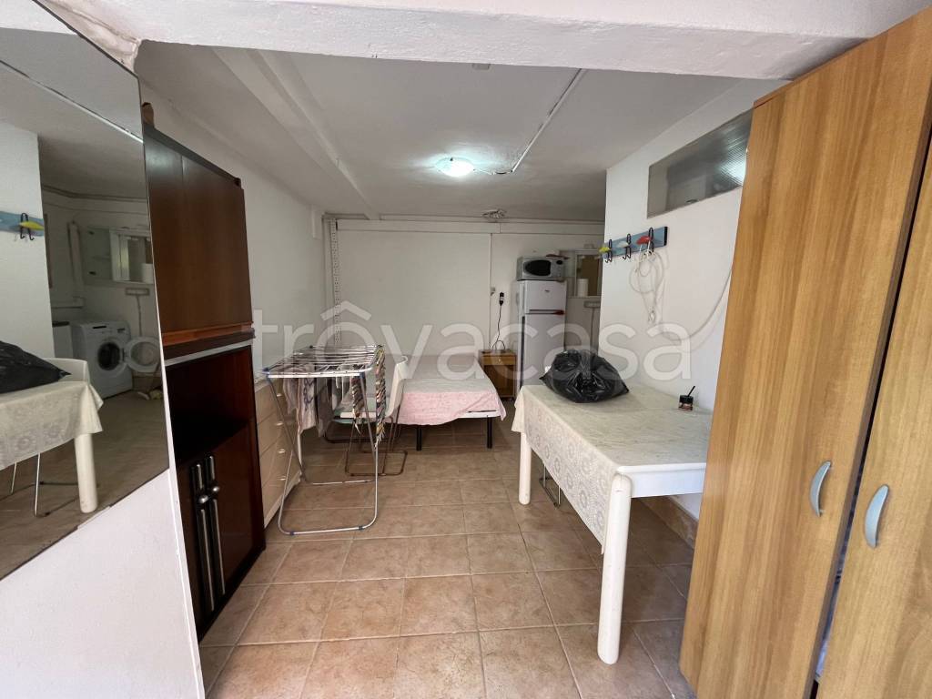 ufficio in vendita a Rimini in zona Miramare di Rimini
