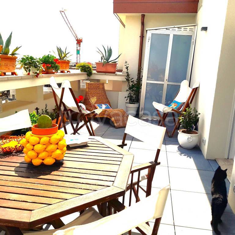 appartamento in vendita a Rimini in zona Marina Centro