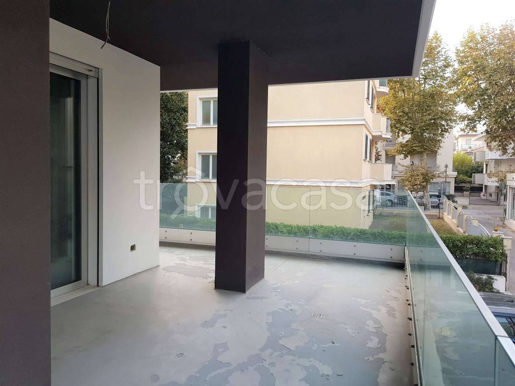 appartamento in vendita a Rimini in zona Miramare di Rimini