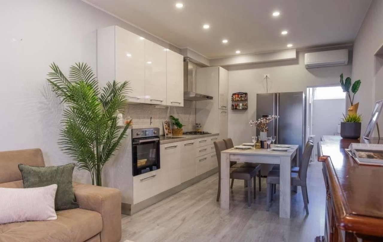 casa indipendente in vendita a Rimini in zona Viserba