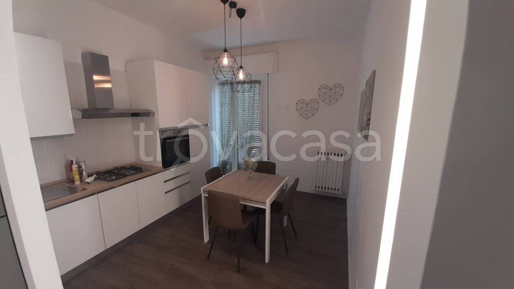 appartamento in vendita a Rimini in zona Miramare di Rimini