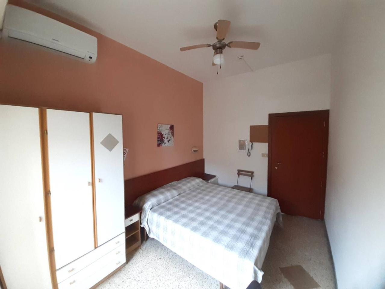 attico in vendita a Rimini in zona Miramare di Rimini