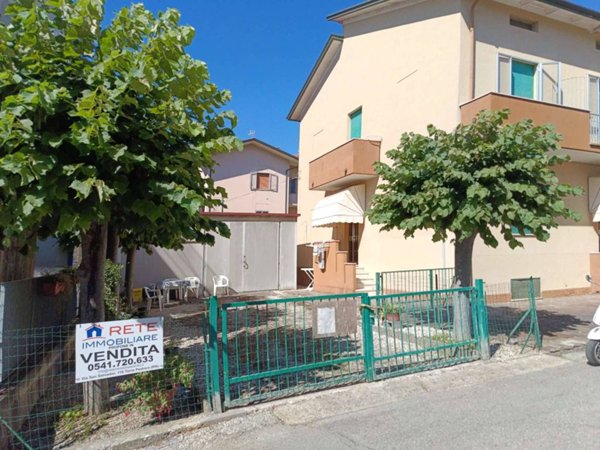 casa indipendente in vendita a Rimini in zona Torre Pedrera
