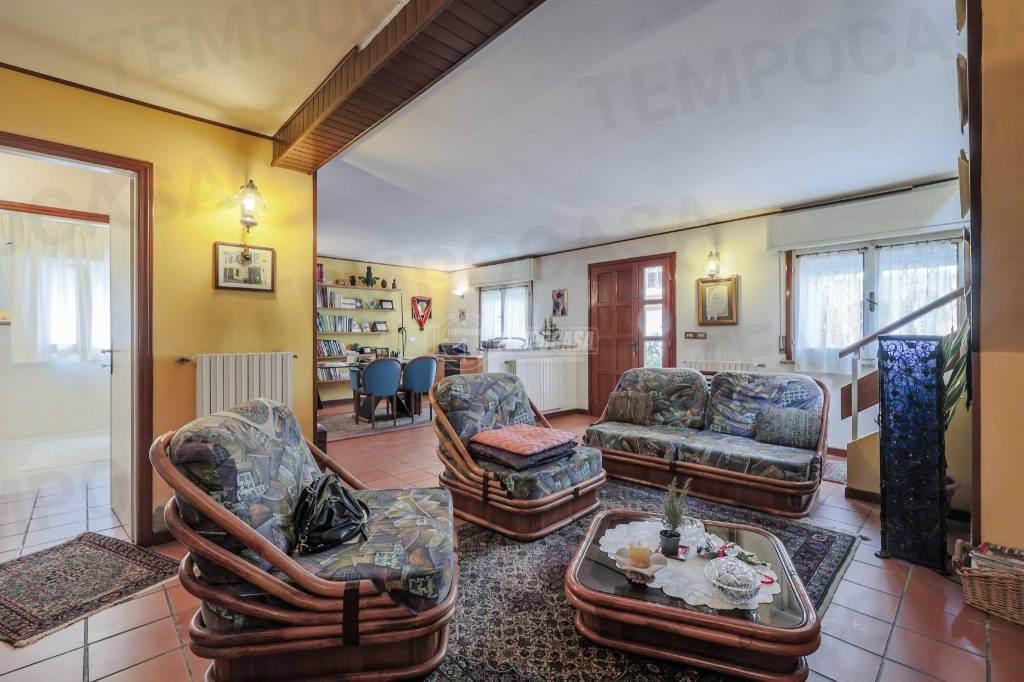 casa indipendente in vendita a Rimini