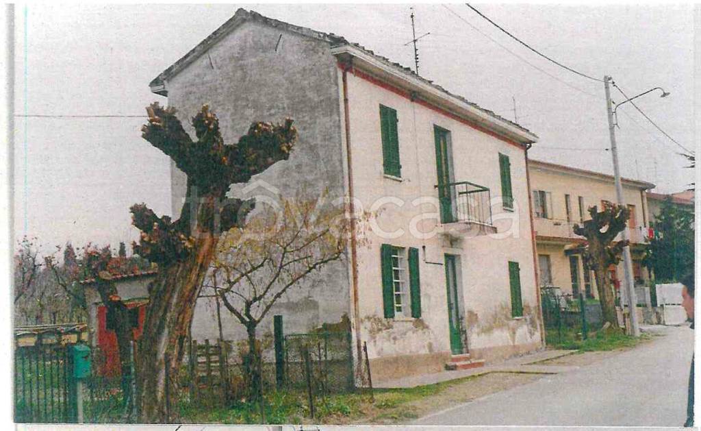 casa indipendente in vendita a Rimini in zona San Lorenzo in Correggiano