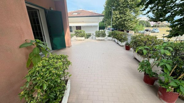 appartamento in vendita a Rimini in zona Viserbella
