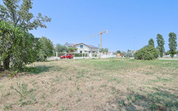 casa indipendente in vendita a Rimini in zona Vergiano