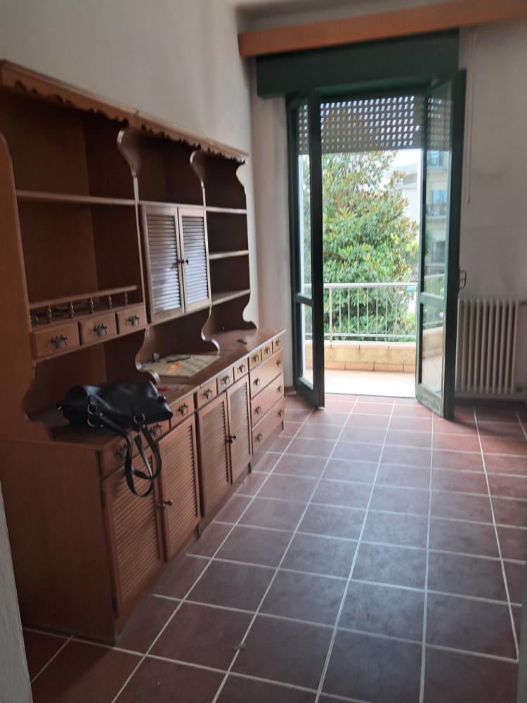 casa indipendente in vendita a Rimini in zona Marina Centro