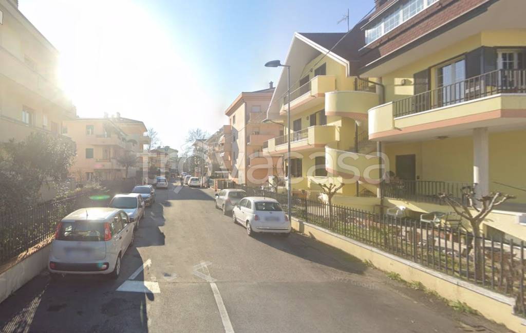 appartamento in vendita a Rimini in zona Miramare di Rimini