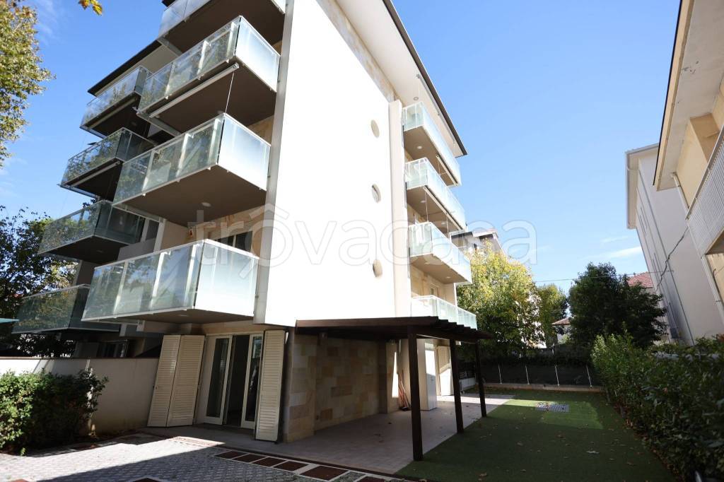 appartamento in vendita a Rimini in zona San Giuliano a Mare