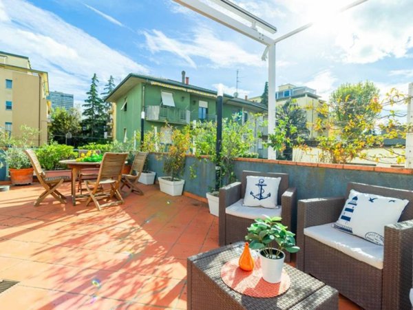 casa indipendente in vendita a Rimini in zona San Giuliano a Mare