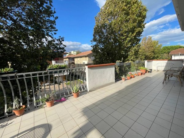 appartamento in vendita a Rimini in zona Miramare di Rimini