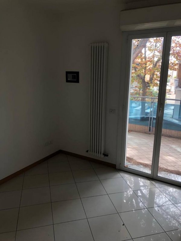 appartamento in vendita a Rimini in zona Miramare di Rimini