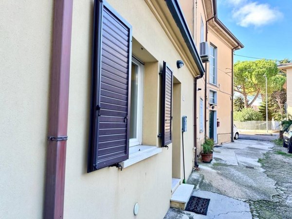 casa indipendente in vendita a Rimini in zona Borgo Mazzini