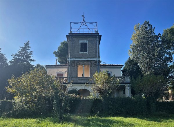 casa indipendente in vendita a Rimini in zona Vergiano