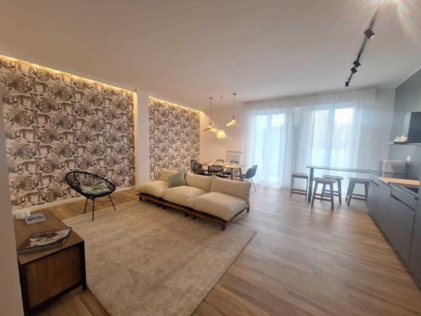 appartamento in vendita a Rimini in zona Marina Centro