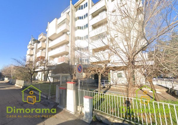 appartamento in vendita a Rimini in zona Miramare di Rimini