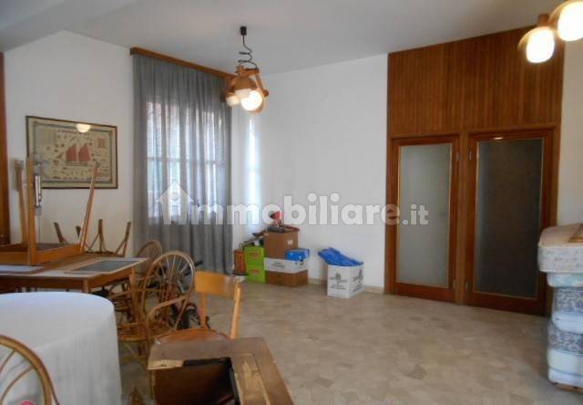casa indipendente in vendita a Rimini in zona Viserba