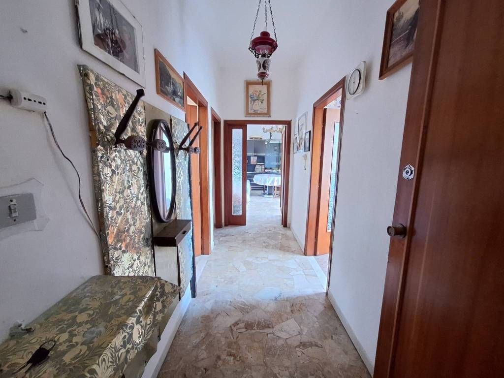appartamento in vendita a Rimini in zona Marebello