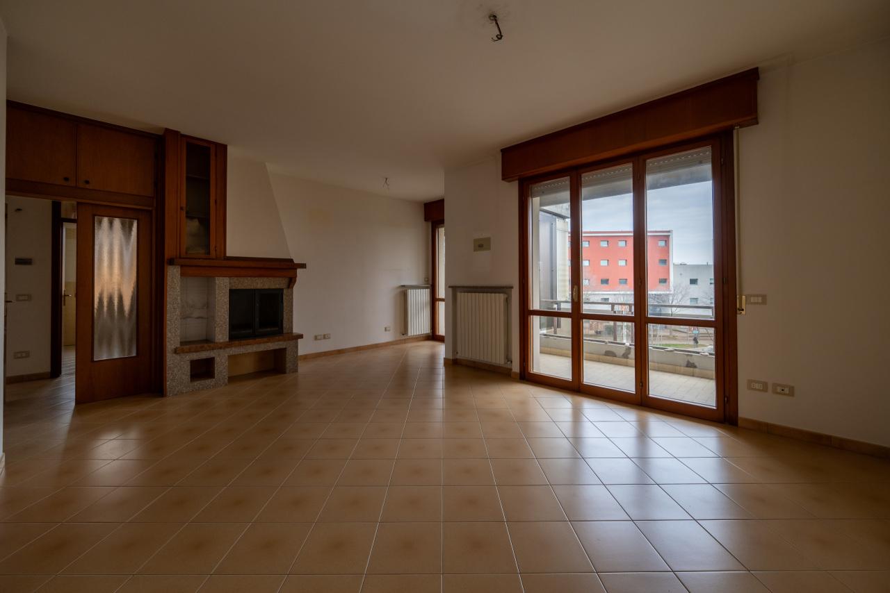 appartamento in vendita a Rimini in zona Lagomaggio
