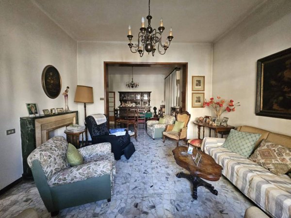 casa indipendente in vendita a Rimini in zona Centro Storico