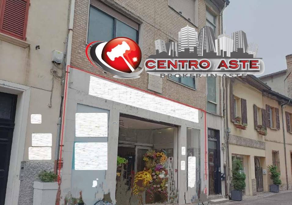 negozio in vendita a Rimini in zona Centro Storico