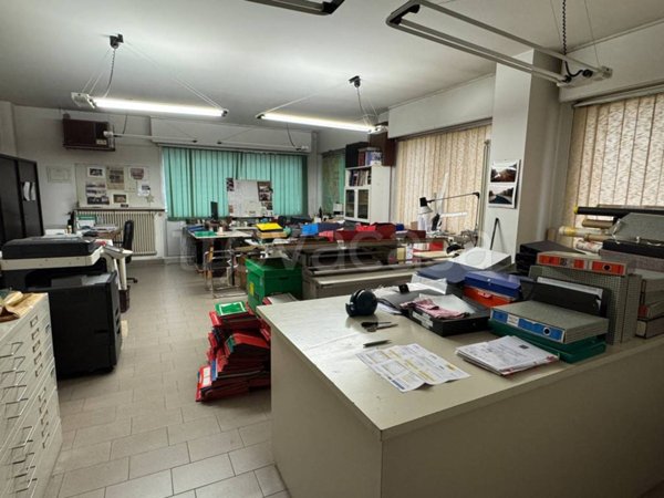 ufficio in vendita a Rimini in zona Celle