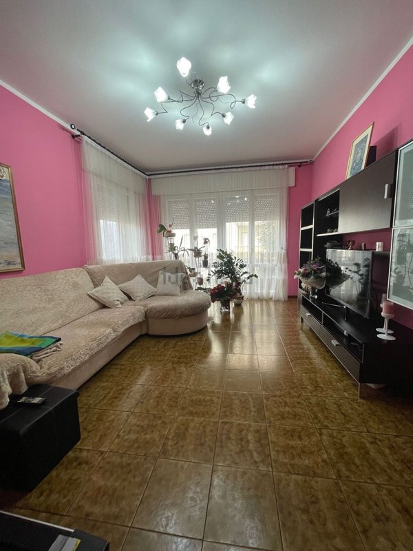 appartamento in vendita a Rimini in zona Miramare di Rimini