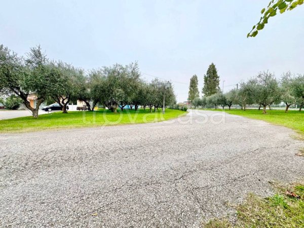locale commerciale in vendita a Rimini in zona San Paolo