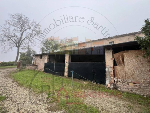 casa indipendente in vendita a Rimini in zona Vergiano