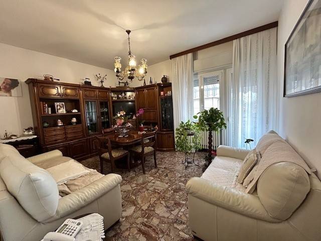 appartamento in vendita a Rimini in zona Borgo Mazzini